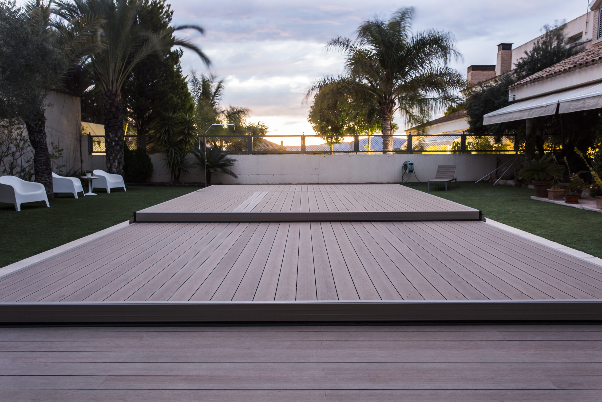 terrasse mobile pour piscine